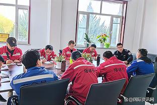 麦穗丰：新疆一队成员赛季期须住基地 这是蒋兴权指导留下的传统